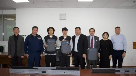 Казахстанские школьники решили «вечную» проблему железных дорог