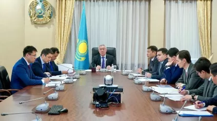 Серік Жұманғарин ферроқорытпа зауыттарына электр энергиясын төмендетілген тарифпен беруді тапсырды