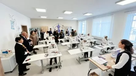 В области Абай в новой школе "Келешек мектеп" прошёл день открытых дверей в необычном формате