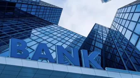 Ресейліктерге салынған санкцияның «салқыны» қазақстандық банкке де жетті