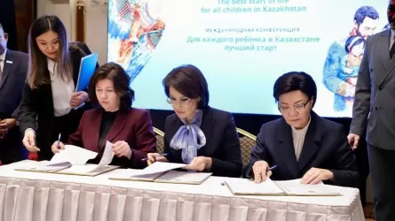 Казахстан утвердил комплексный план раннего развития детей  