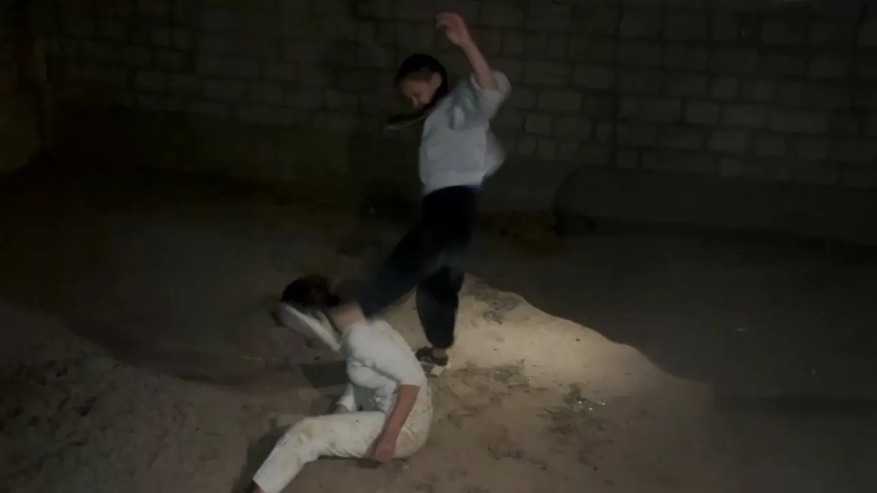 Жаңаөзендегі қыздардың төбелесіне қатысты іс сотқа жолданды