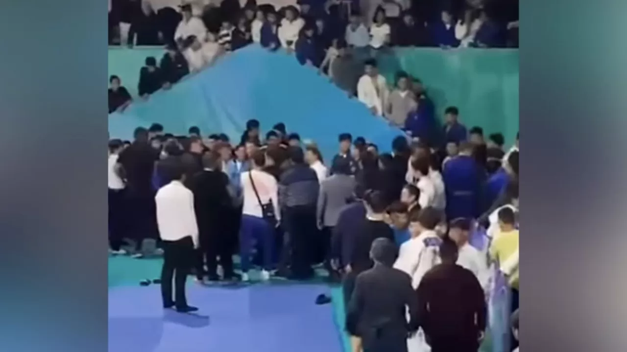 Өскеменде дзюдодан жарыс кезінде жаппай төбелес болды