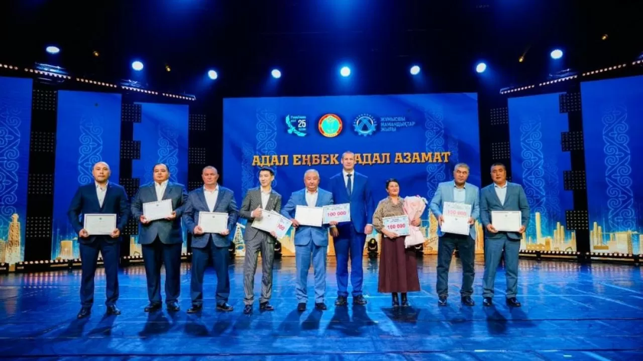 Жұмысшы мамандықтар жылы: Астанада үздік еңбек майталмандарына құрмет көрсетілді