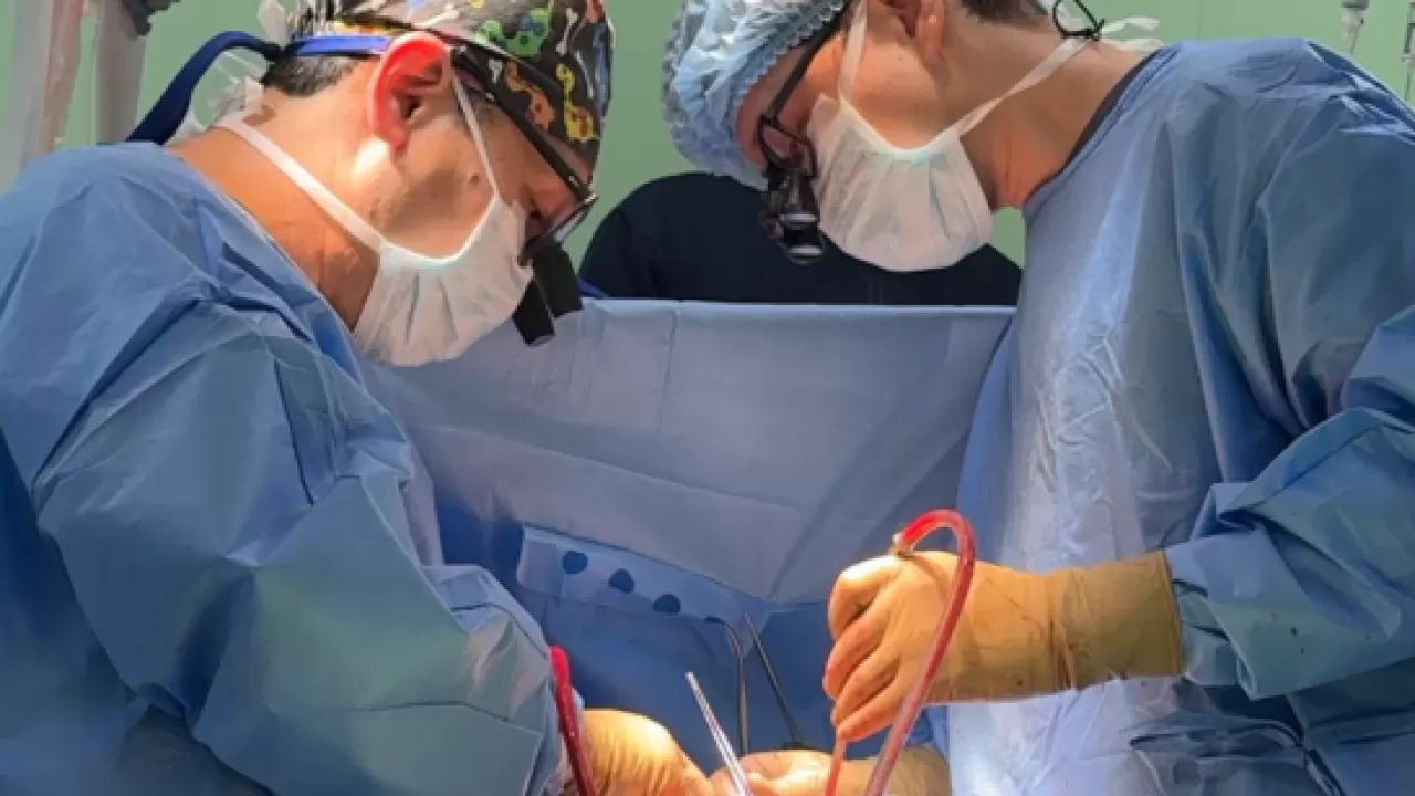 Алматинские хирурги спасли пациента с разрывом аорты