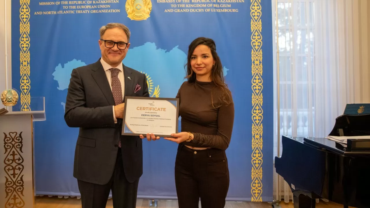 Бельгийский журналист стала послом туризма Казахстана 