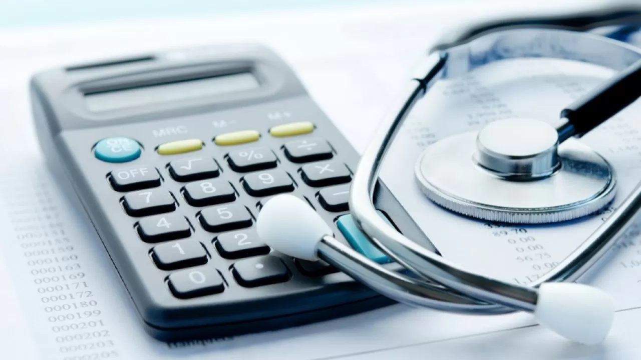 Услуги по ОСМС: почему клиникам невыгодно вылечивать онкобольных 