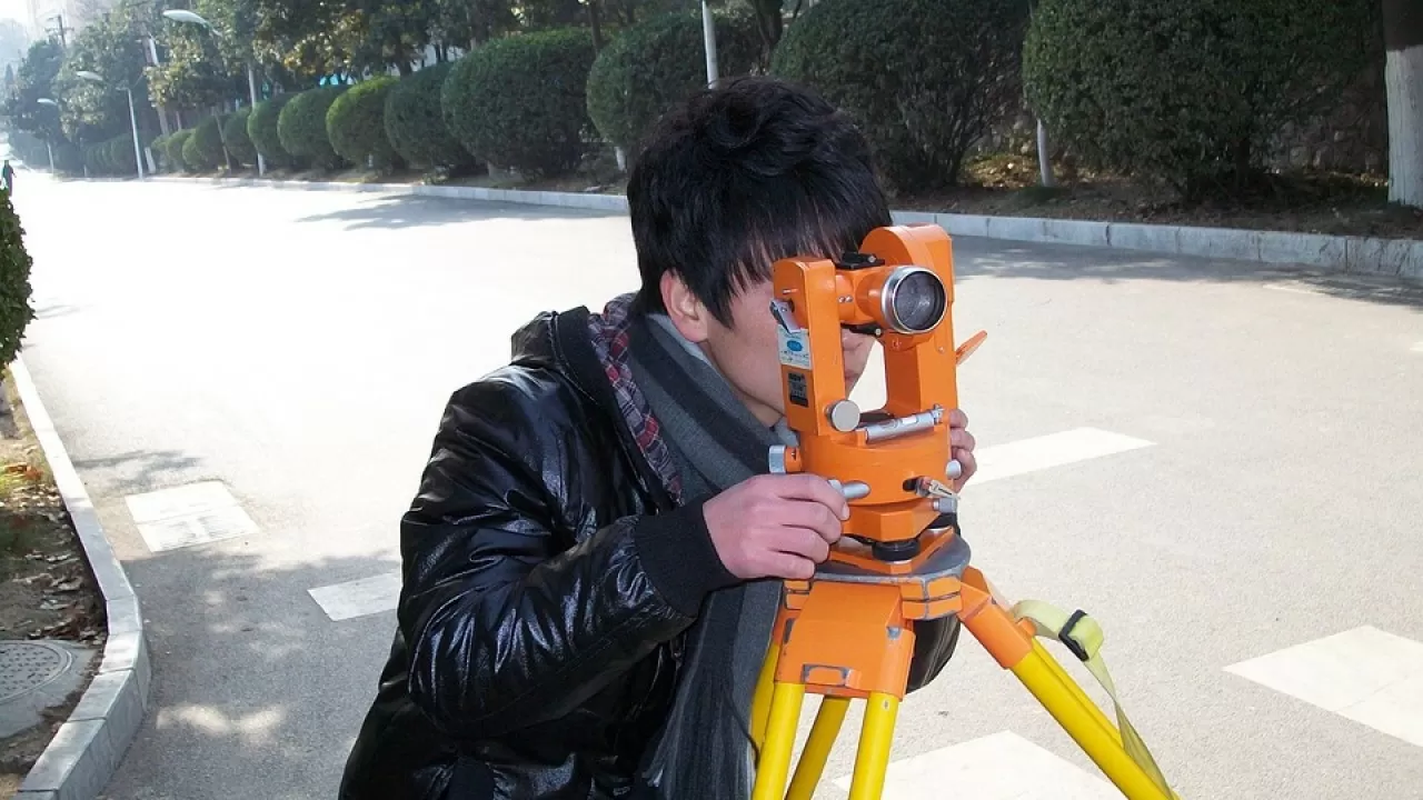 В октябре социальный сектор лидировал по числу вакансий в РК 