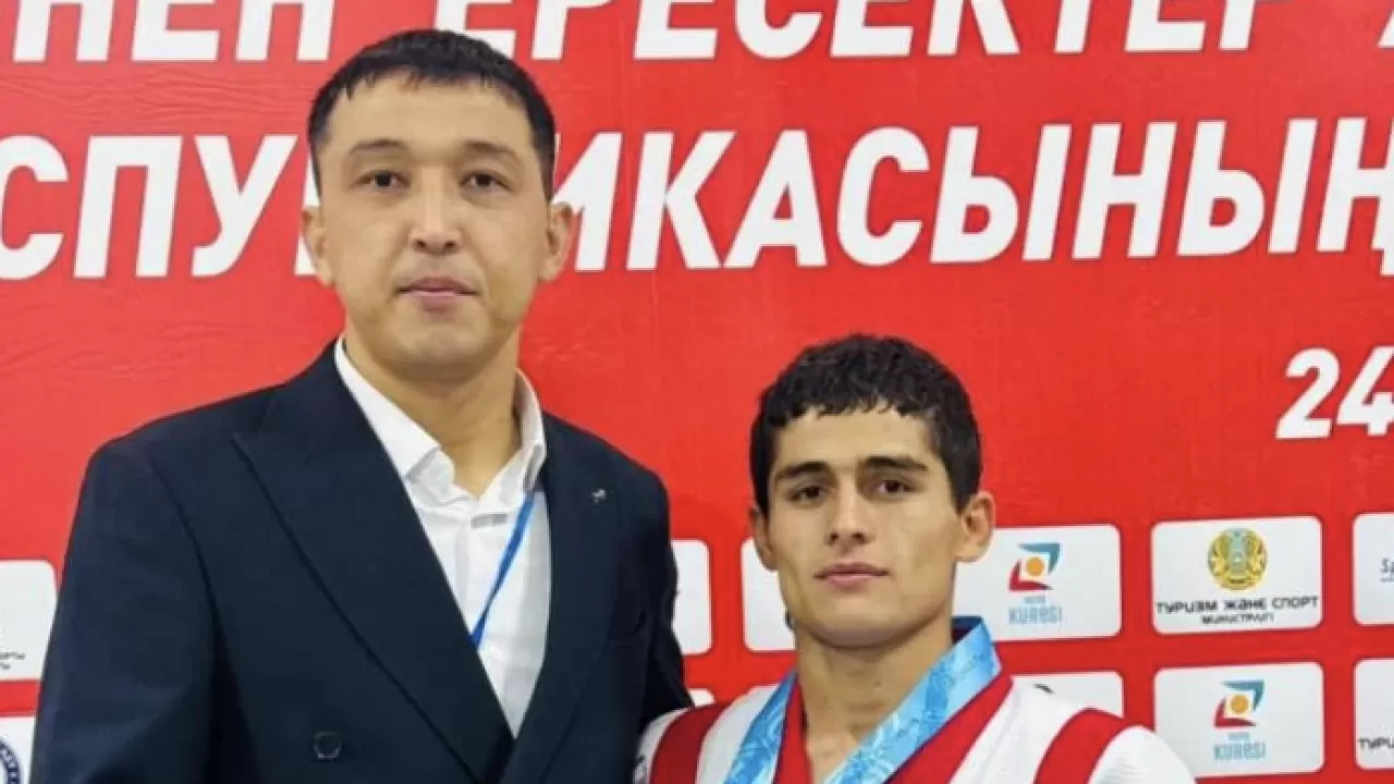 Түркістандық балуан қазақ күресінен ел чемпионы атанды