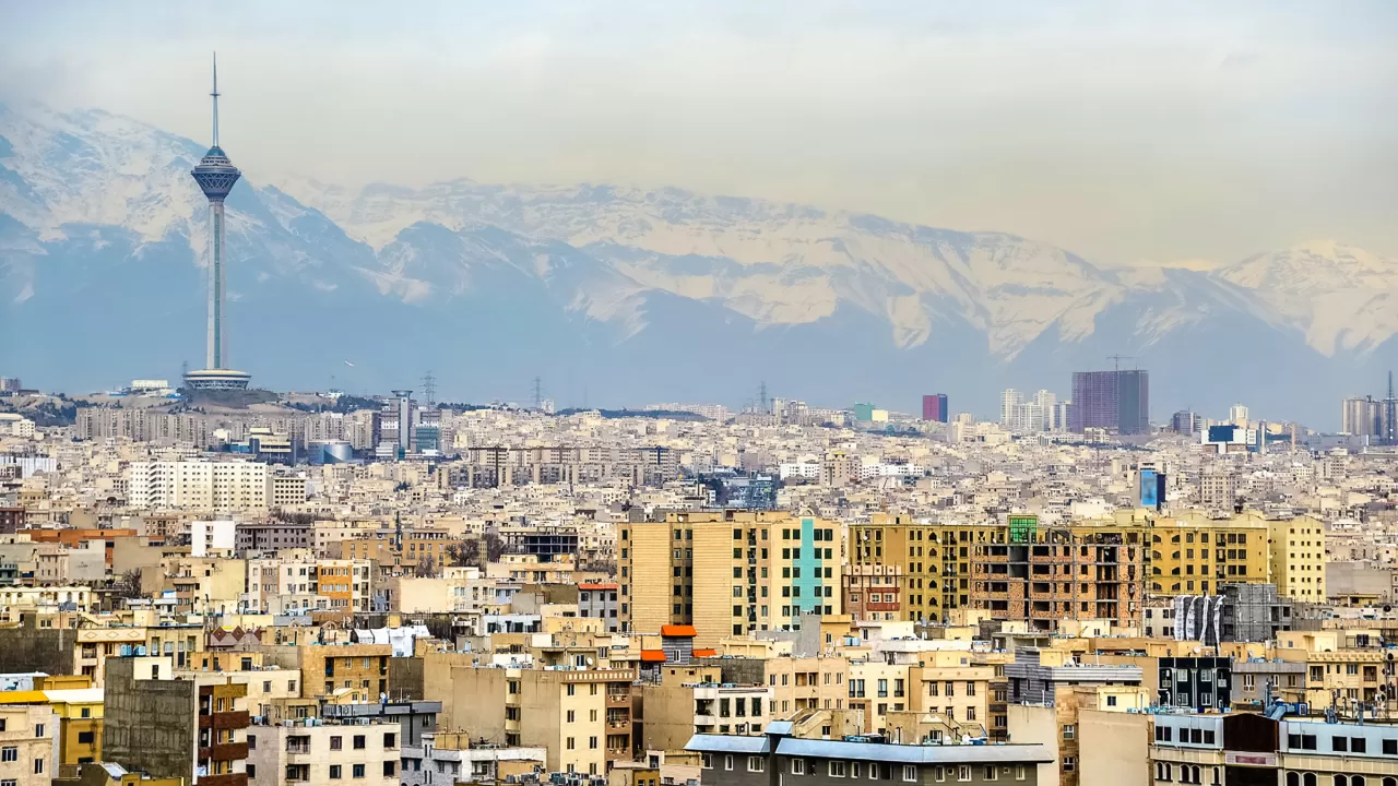 Иран соңғы жылдардағы ең ауыр дағдарысқа тап болды