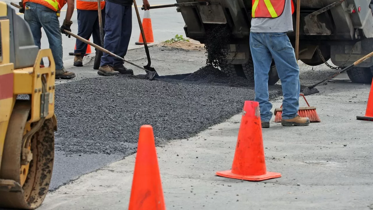 Алматыда бірқатар көшелерде көлік қозғалысы уақытша шектелді
