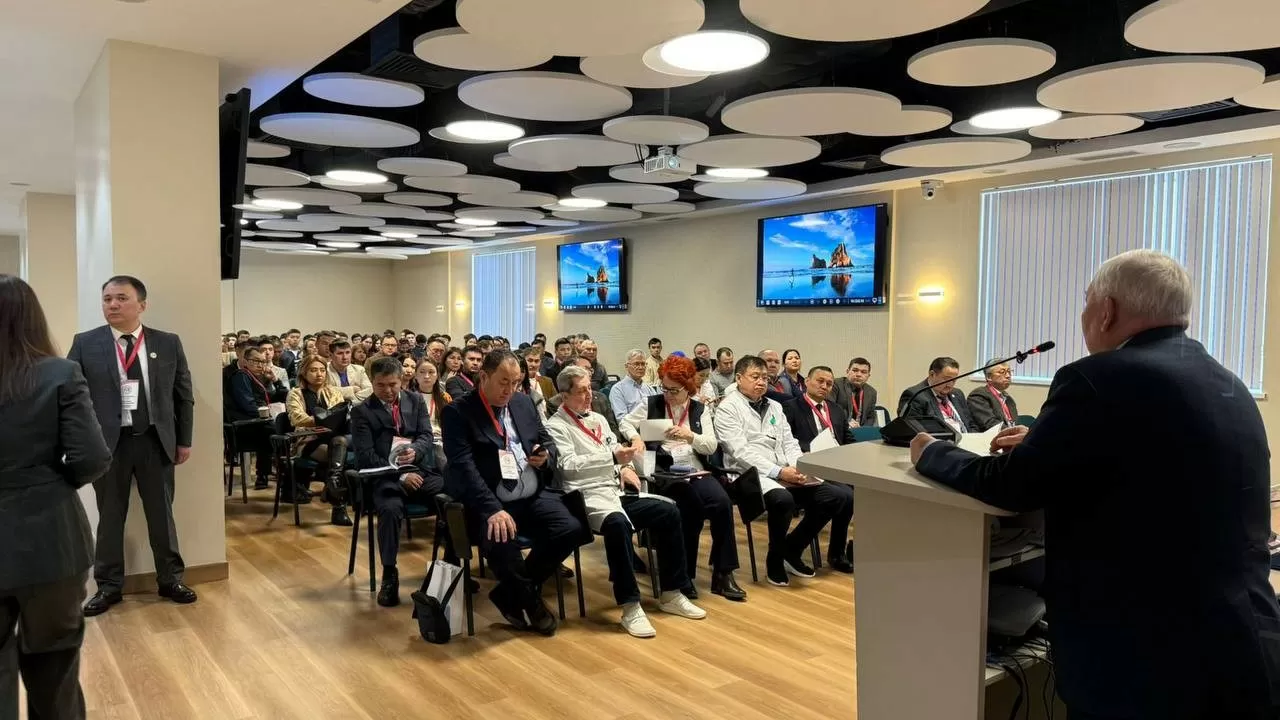 Елде колоректальды хирургияға арналған алғашқы ұлттық конгрес өтті