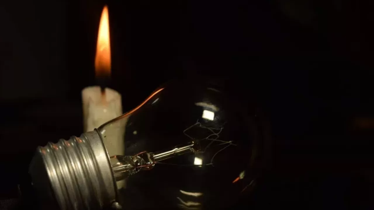 В Алматы отключат свет: список улиц