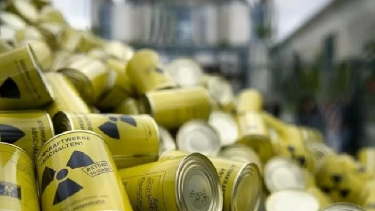 "Росатом" поможет Казахстану с радиоактивными отходами