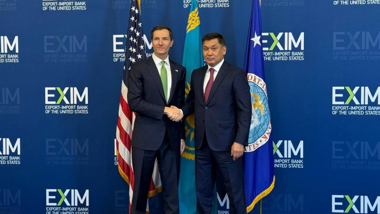 Citibank "Қазақстан темір жолына" локомотив жаңарту үшін қарыз береді