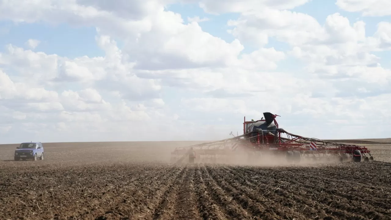 Алматы облысының шаруалары дизель отынын 250 теңгеден алып отыр