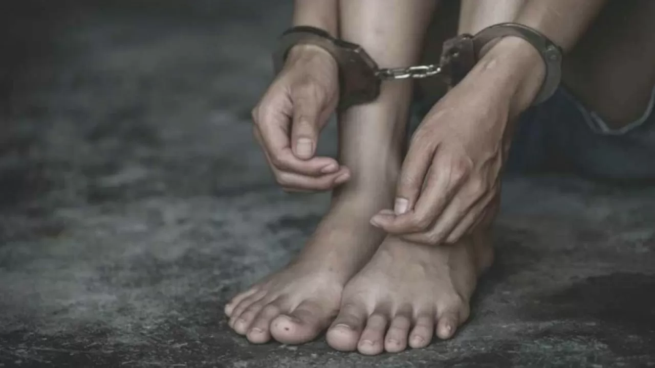 Работа мечты оказалась рабством: Генпрокуратура предупреждает о ловушках под видом вакансий