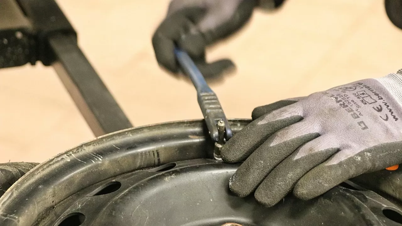 Казахстанцы стали еще чаще ремонтировать авто: статистика  