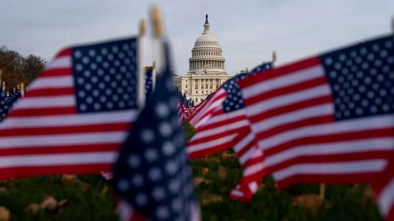 Сенат США достиг соглашения о возобновлении работы правительства