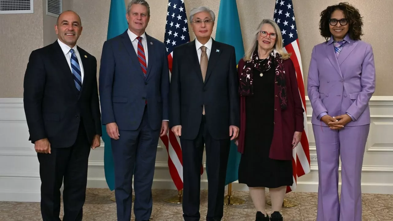 Токаев пригласил американских парламентариев посетить Казахстан