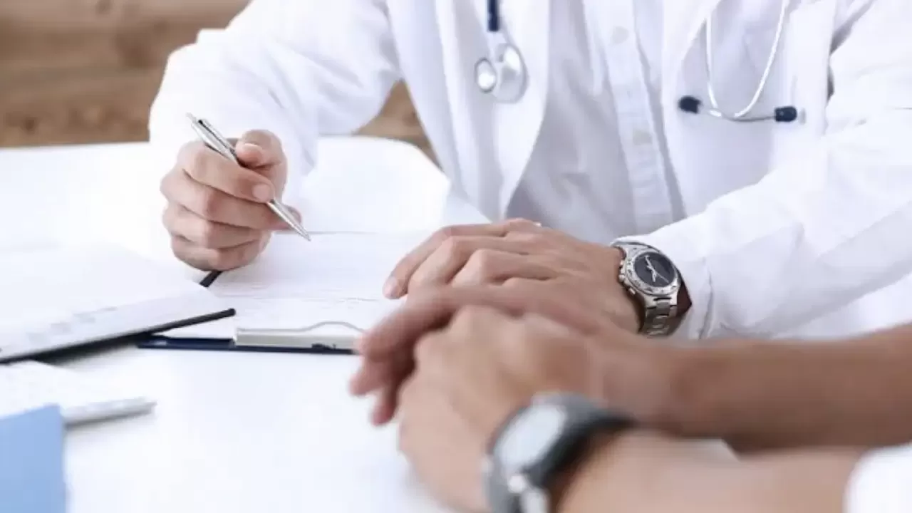 Медицина қызметкерлеріне шабуыл жасағандарға жаза күшейеді