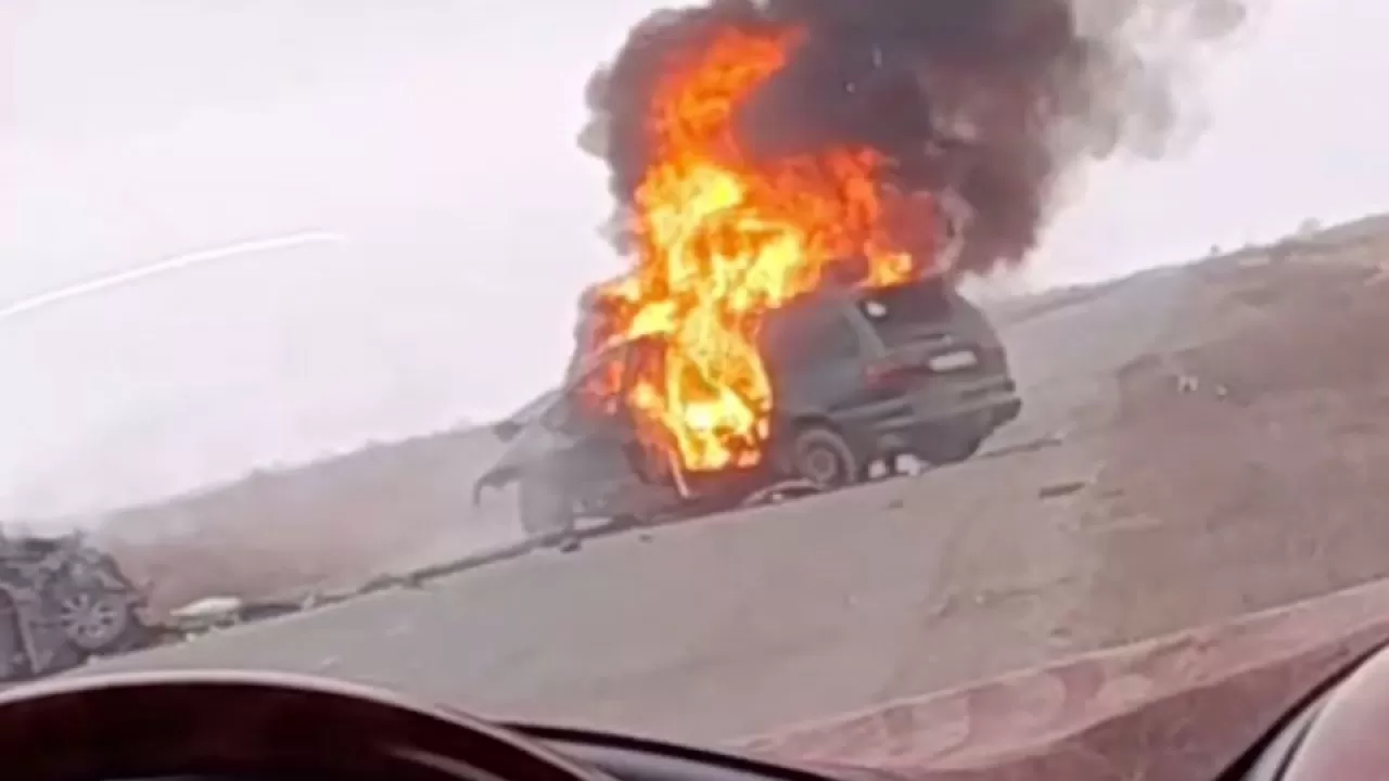 Восемь человек погибли в ДТП с пожаром на западе Казахстана 