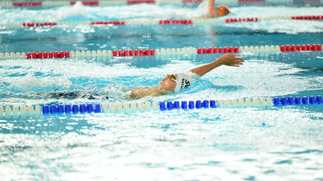 Уроки плавания появятся в школах Казахстана 