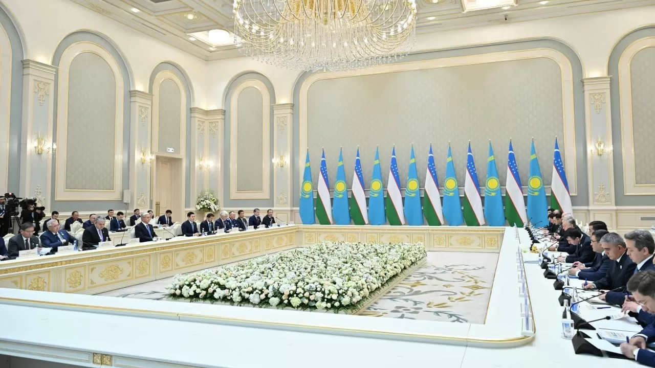 Қазақстан мен Өзбекстан президенттері Жоғары мемлекетаралық кеңестің екінші отырысына қатысты