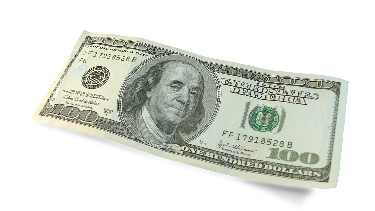 Тенге продолжает укрепляться