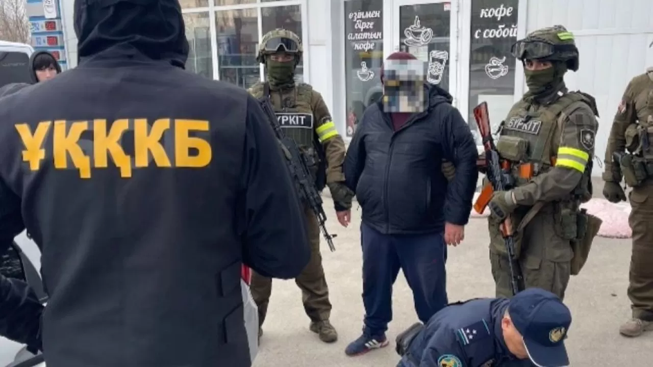 Такси қызметі түрінде жезөкшелікпен айналысқан ұйымдасқан қылмыстық топ әшкереленді