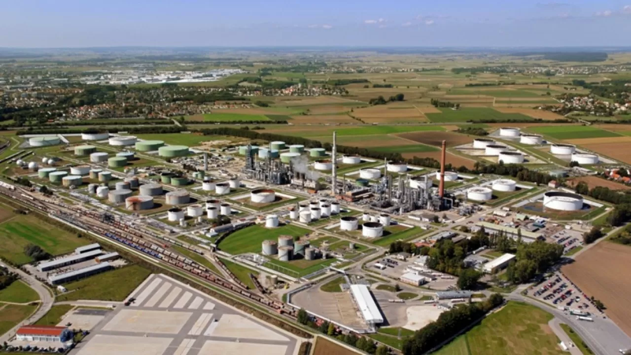 Gunvor отозвала предложение о покупке активов "Лукойла"