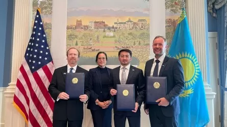 Қазақстан, Clearbrook және AG-Tech энергия сақтау жүйелерін өндіретін зауыт салады