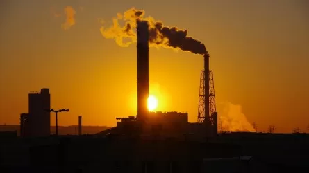 Грязный воздух ожидается сразу в семи городах РК 