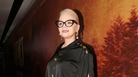 Ларисе Долиной угрожали убийством из-за дела об афере с квартирой