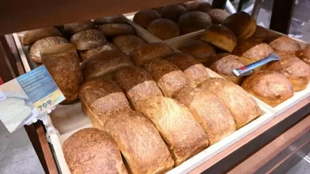 Что будет с ценами? Аким Алматы рассказал о судьбе ярмарок и программе стабилизации продовольствия