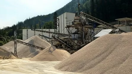 Акимат незаконно изъял землю у десятков предпринимателей в Туркестанской области 