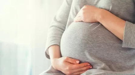 Пара из США зачала ребенка с помощью ИИ 