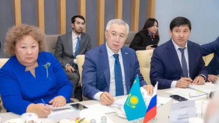 Казахстан и Россия обсудили рост грузопотоков и новые маршруты  