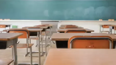 Түркістанда «әдепке қайшы әрекеті» үшін жұмысынан кеткен мұғалім мектепті сотқа берген