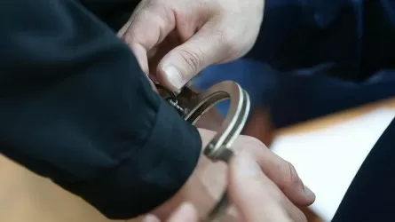 Ақтөбеде тұрғындарды алдап, 100 млн теңге жымқырған күдікті ұсталды