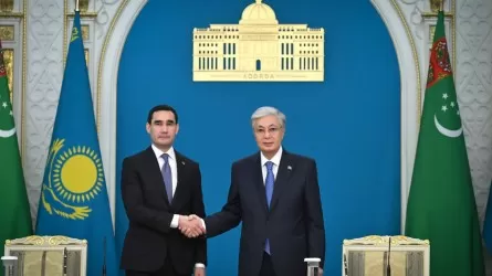 Қасым-Жомарт Тоқаев пен Сердар Бердімұхамедов БАҚ өкілдеріне арналған брифинг өткізді