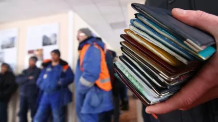 Қазақстанда 14,4 мыңнан астам шетел азаматы жұмыс істейді