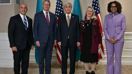 Токаев пригласил американских парламентариев посетить Казахстан