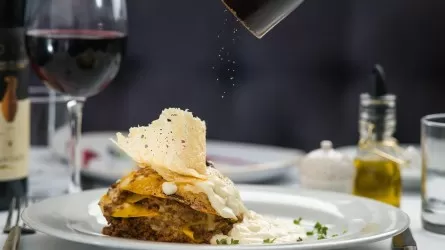 На что иностранцы тратят деньги в Казахстане 