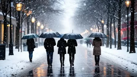 Дождь, снег, гололед и метель: в 14 регионах объявлено штормовое предупреждение