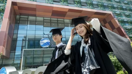 Келер жылы көрші елдің университеттерін 12 миллионнан аса студент аяқтайды