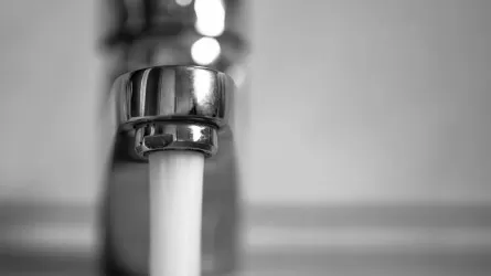 Возвращенные активы олигархов потратят на водоснабжение 24 сел 