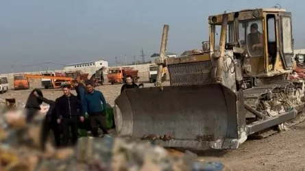 Қонаев қаласында акцизделмеген 4 тоннадан астам алкогольдік өнім жойылды