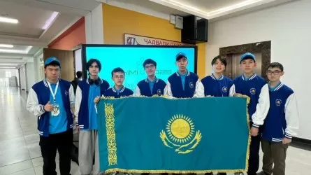 Қазақстандық оқушылар халықаралық олимпиададан 8 медаль жеңіп алды