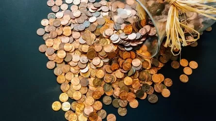 Мировой госдолг достиг рекордных 110,9 трлн долларов 